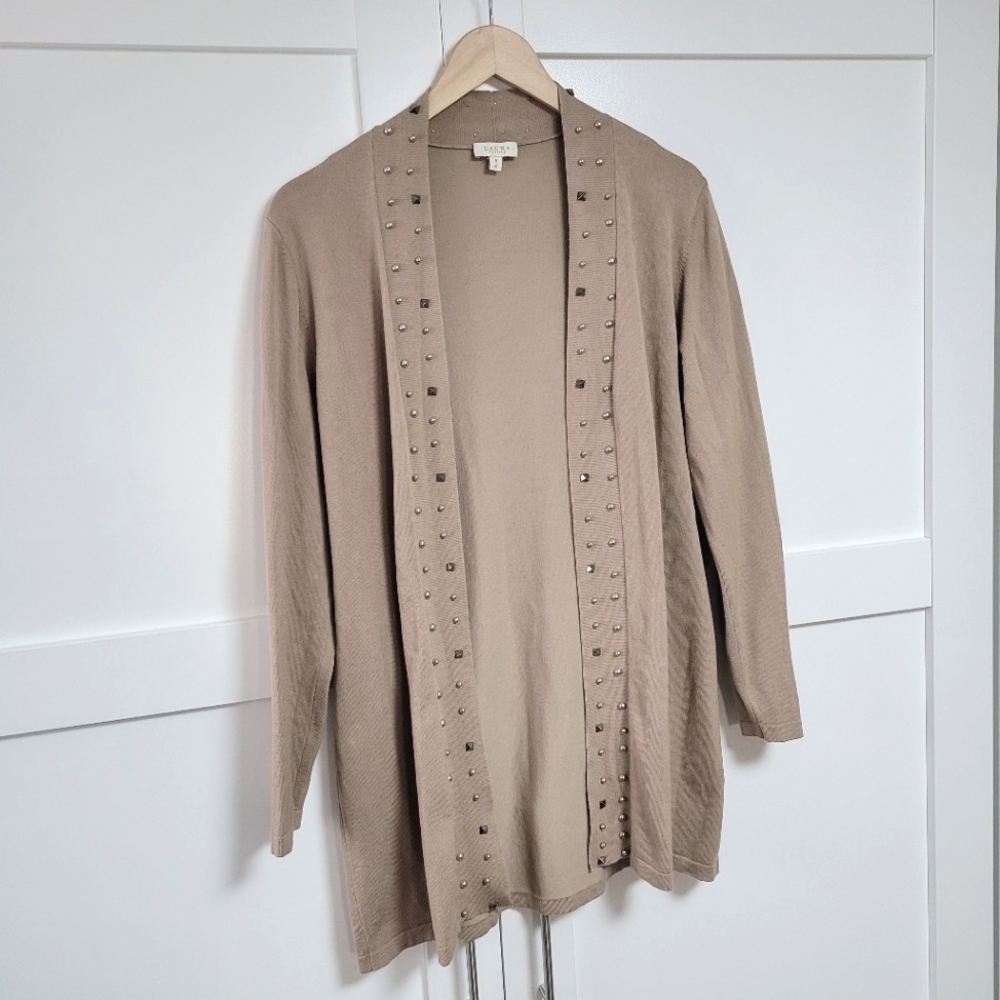 ✨️3 For $30✨️Laura Petites Open Cardigan with Studs & Beads (M)